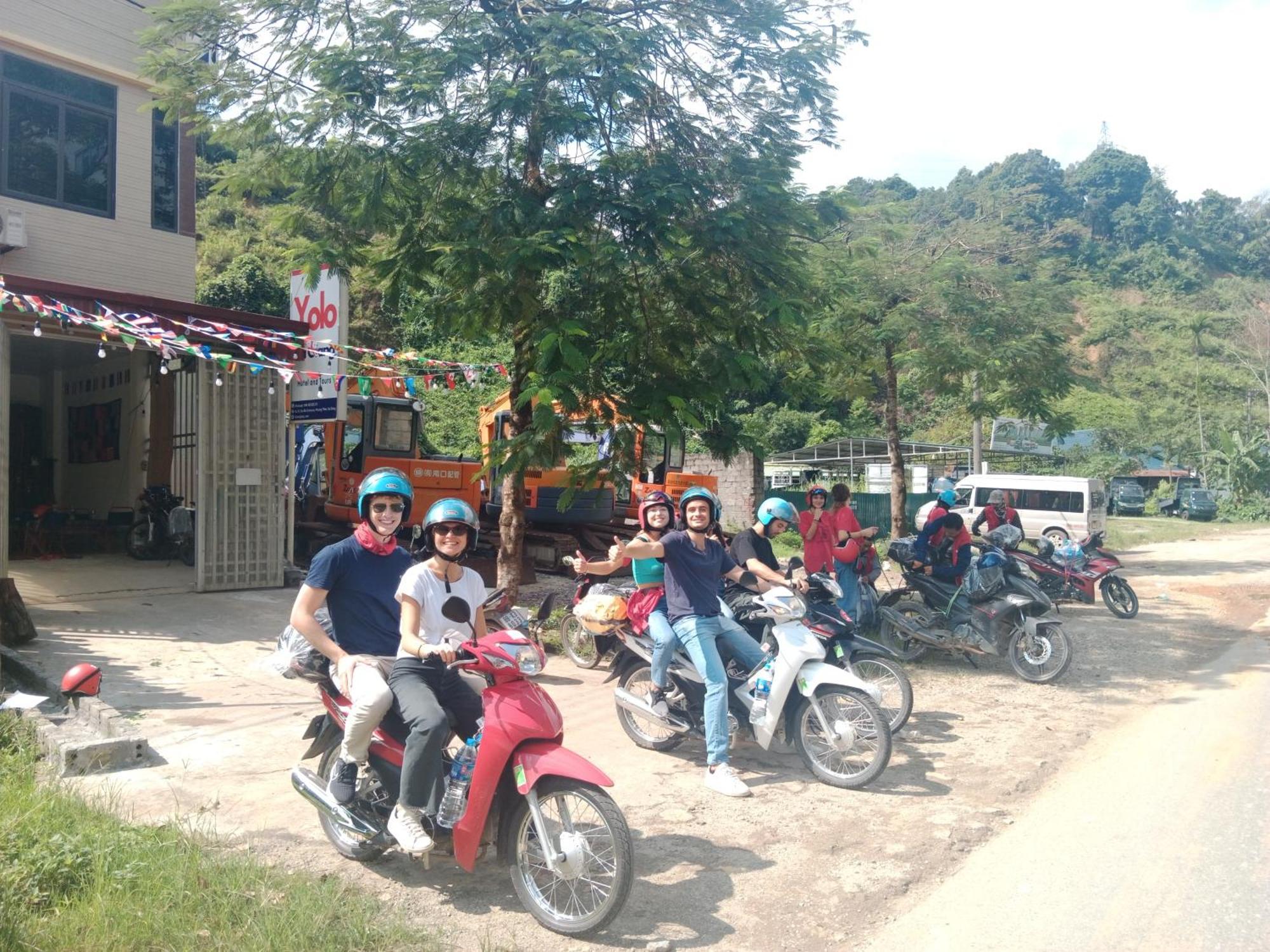 Ha Giang Yolo House And Loop Tours Hotel Bagian luar foto