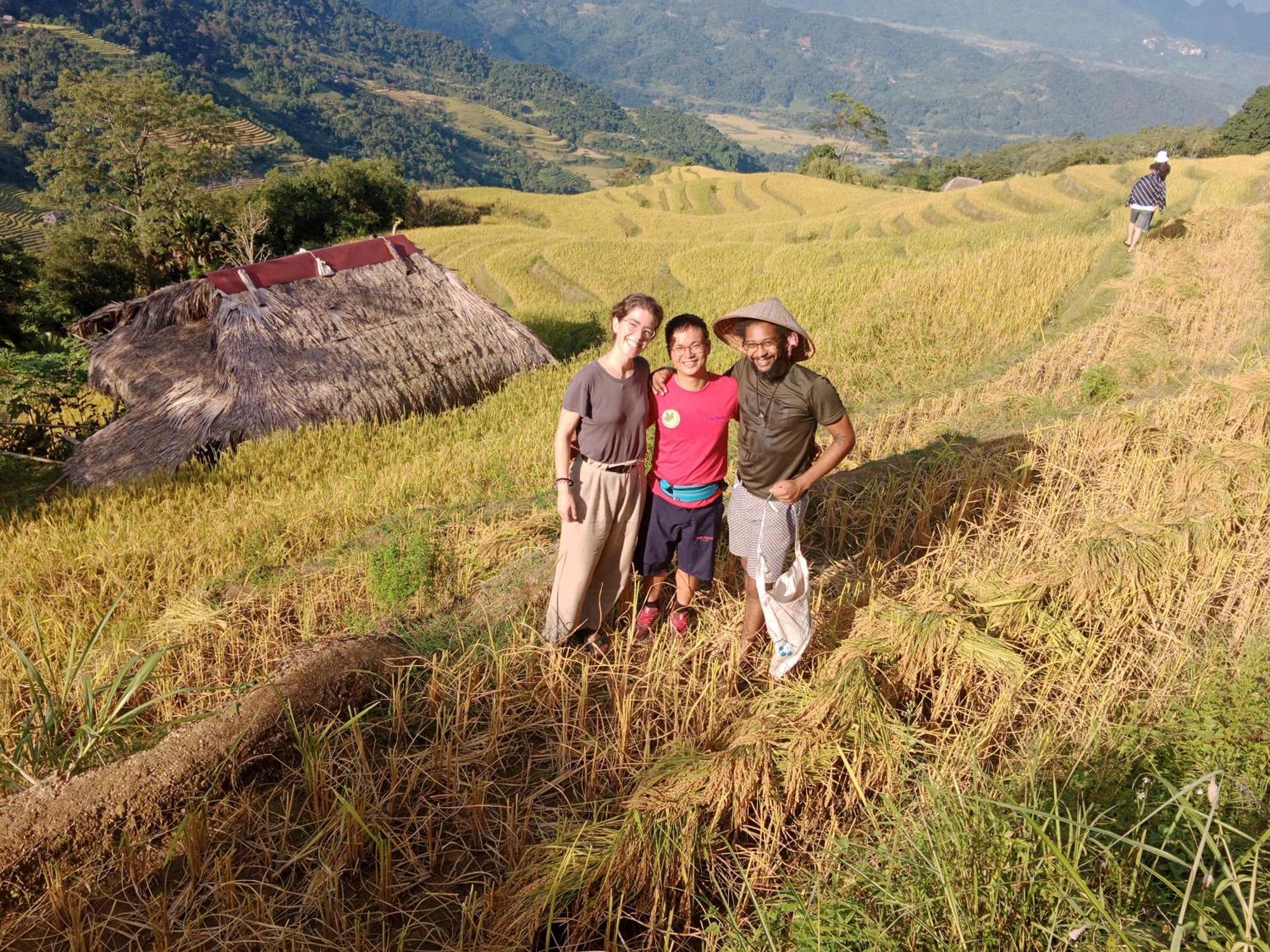 Ha Giang Yolo House And Loop Tours Hotel Bagian luar foto