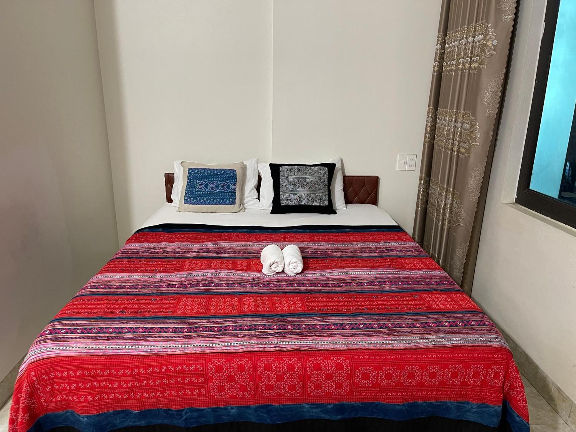 Ha Giang Yolo House And Loop Tours Hotel Bagian luar foto